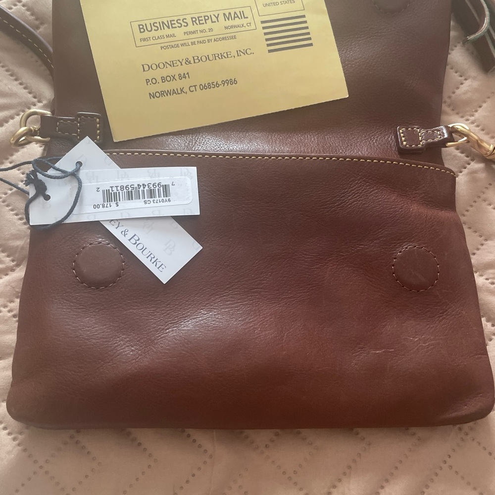 Dooney & Bourke crossbody purse
